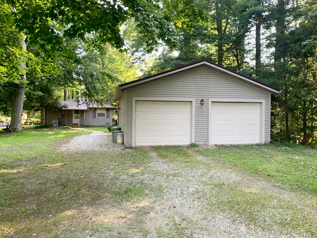 $194,900 | 9416 Rocky Fork N Drive, Brazil, IN 47834