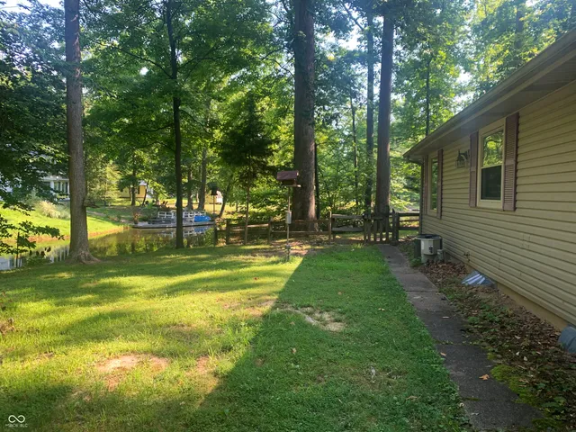 $194,900 | 9416 Rocky Fork N Drive, Brazil, IN 47834