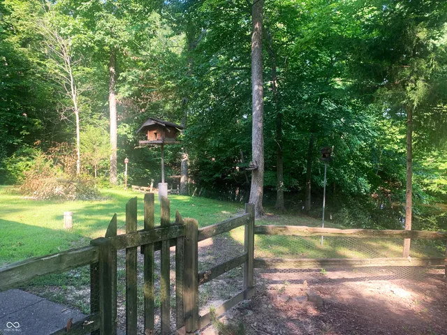 $194,900 | 9416 Rocky Fork N Drive, Brazil, IN 47834