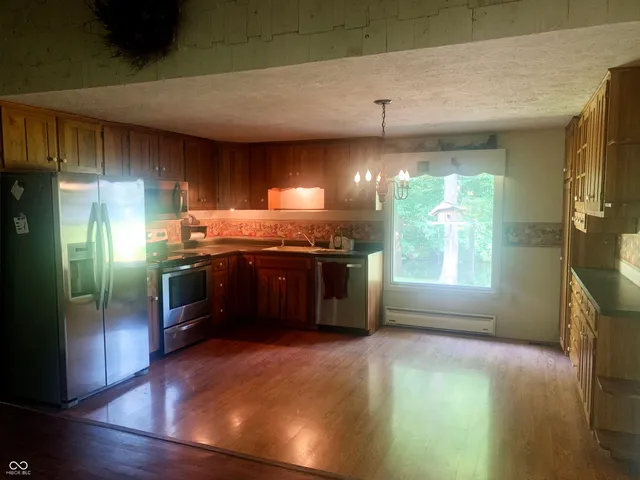 $194,900 | 9416 Rocky Fork N Drive, Brazil, IN 47834