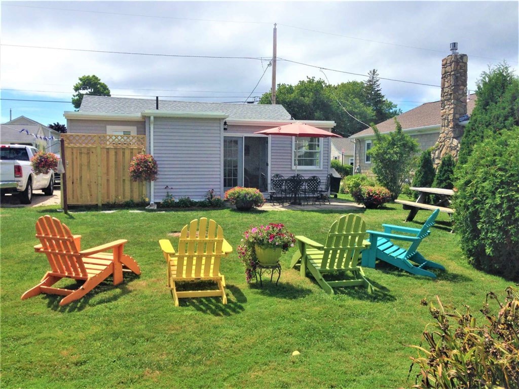 45 Elizabeth Road Narragansett, RI 02882 - Photo 2 of 16