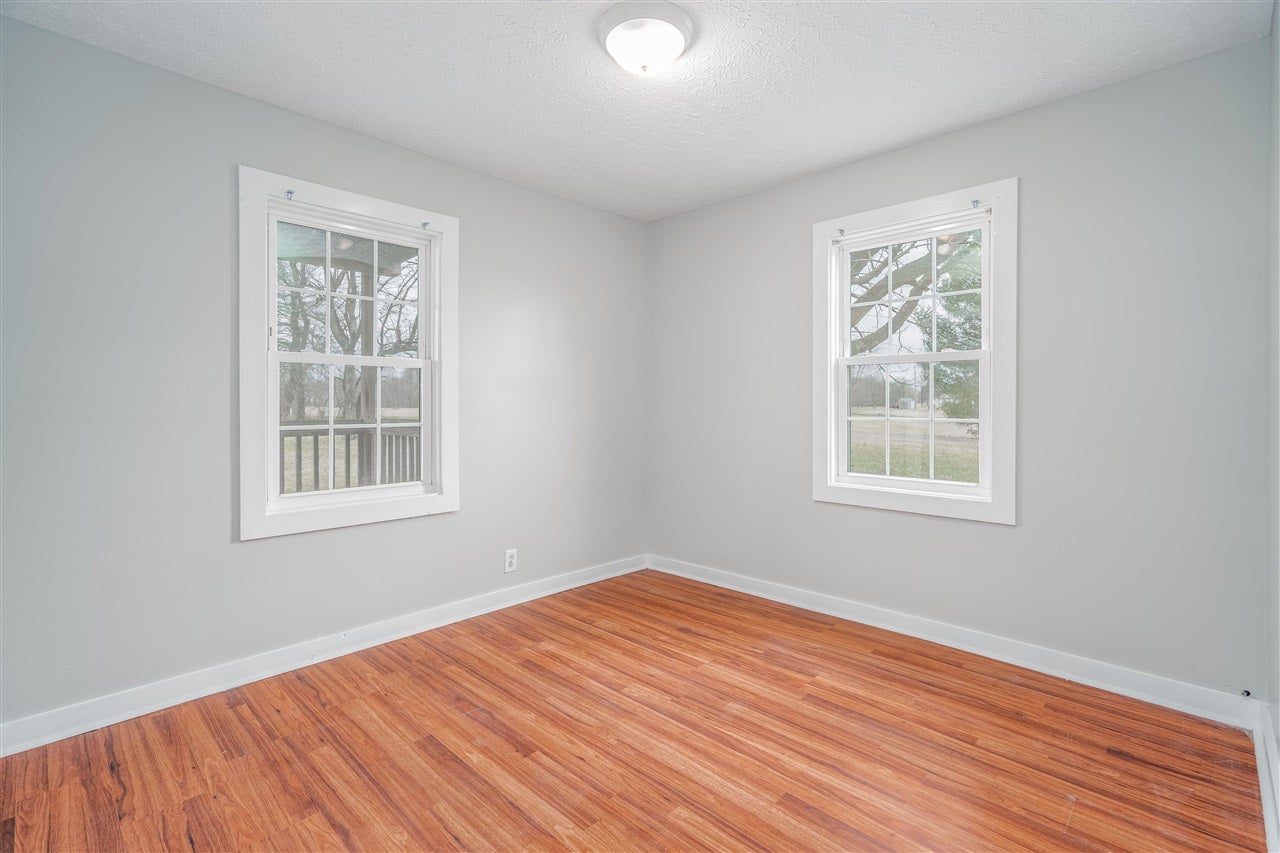 10213 Highway 259n Bee Spring Bee Spring, KY 42207 - Photo 18 of 23 Gallery Image 18