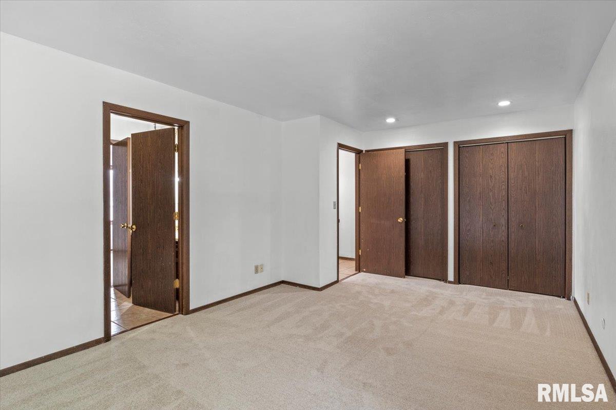 4 Brookside Place, Unit 4 Springfield, IL 62704 - Photo 13 of 27 Gallery Image 13
