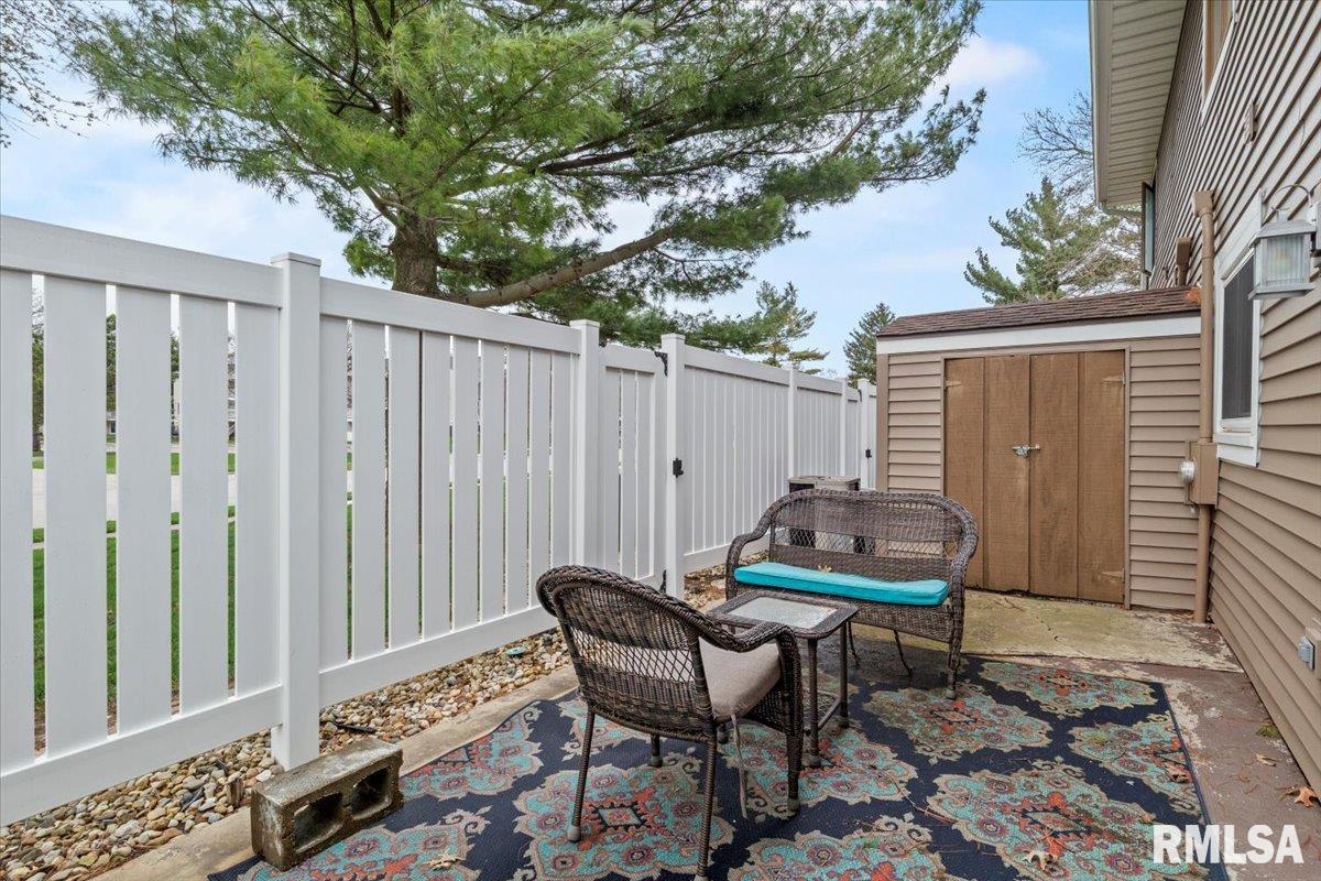 4 Brookside Place, Unit 4 Springfield, IL 62704 - Photo 21 of 27 Gallery Image 21
