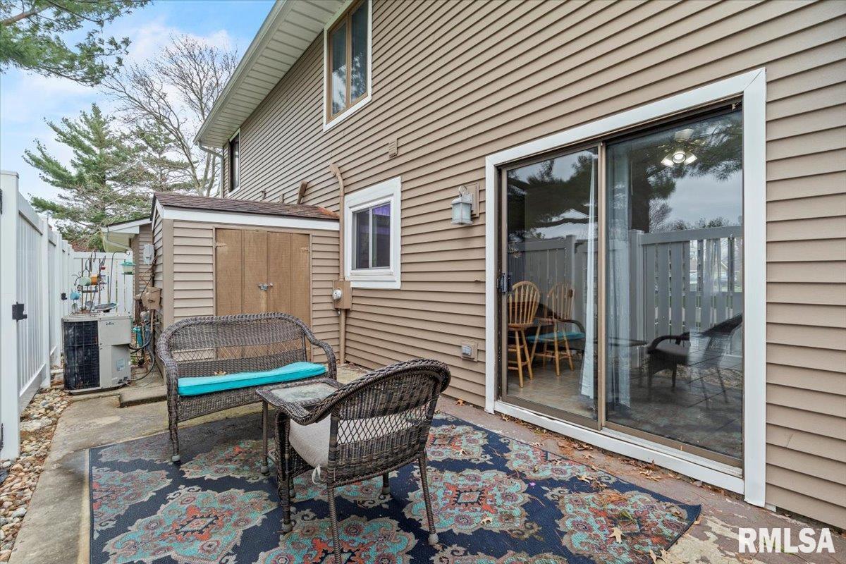 4 Brookside Place, Unit 4 Springfield, IL 62704 - Photo 22 of 27 Gallery Image 22