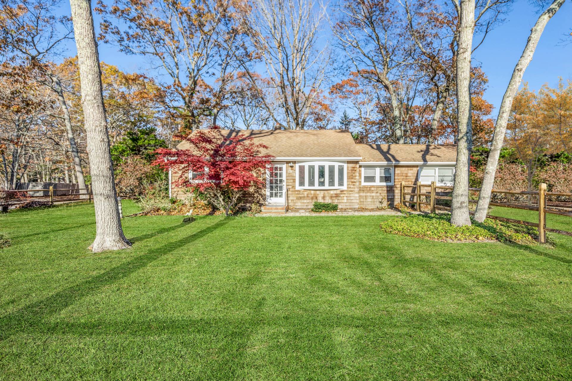 65 Gardiner Avenue, East Hampton, NY 11937 Compass