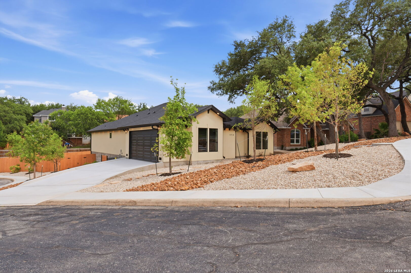 1714 Junction Ridge San Antonio, TX 78248 - Photo 2 of 32