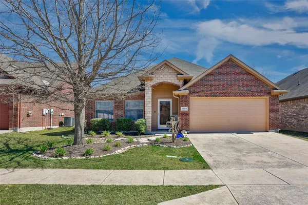 $315,000 | 1004 Vintage Avenue, Gainesville, TX 76240