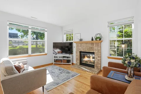 $324,900 | 16366 Jamison Path, Lakeville, MN 55044