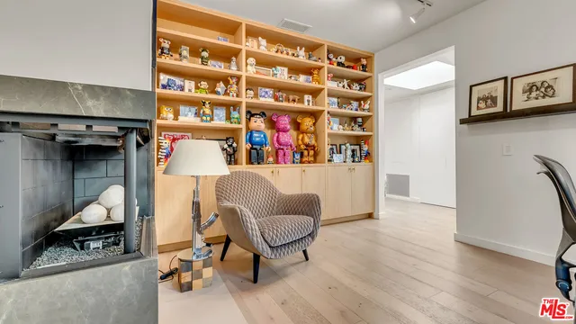 $1,849,000 | 2392 Century Hill, Los Angeles, CA 90067