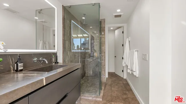 $1,849,000 | 2392 Century Hill, Los Angeles, CA 90067