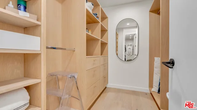 $1,849,000 | 2392 Century Hill, Los Angeles, CA 90067