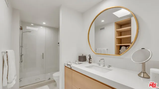 $1,849,000 | 2392 Century Hill, Los Angeles, CA 90067