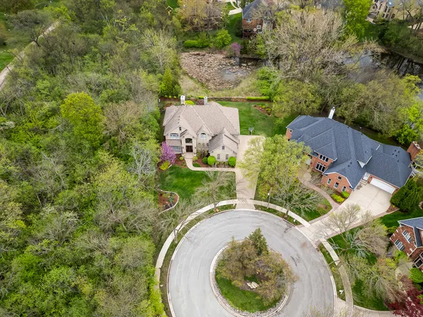 $1,295,000 | 1801 Kelly Court, Darien, IL 60561
