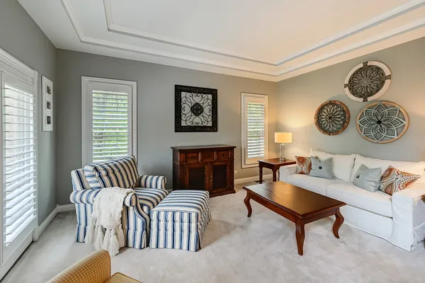 $1,295,000 | 1801 Kelly Court, Darien, IL 60561