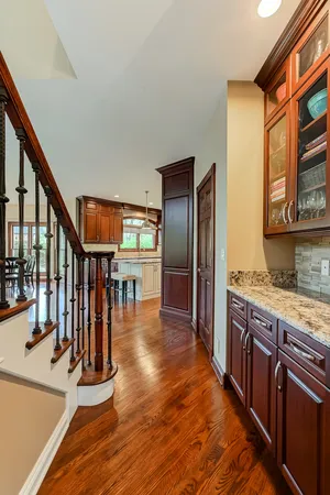 $1,295,000 | 1801 Kelly Court, Darien, IL 60561