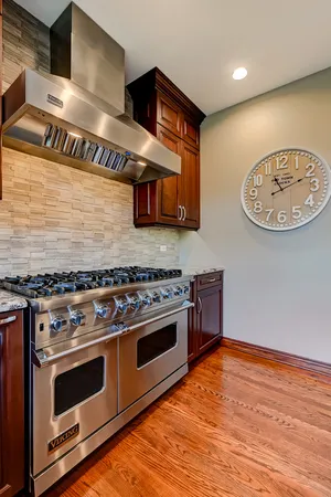 $1,295,000 | 1801 Kelly Court, Darien, IL 60561