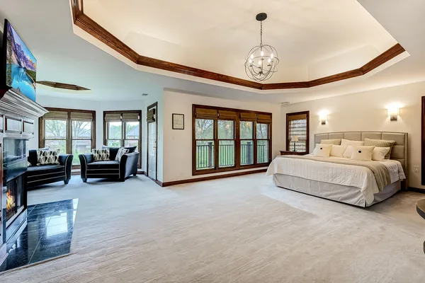 $1,295,000 | 1801 Kelly Court, Darien, IL 60561