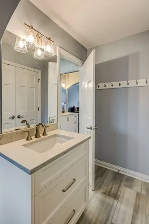 $1,295,000 | 1801 Kelly Court, Darien, IL 60561