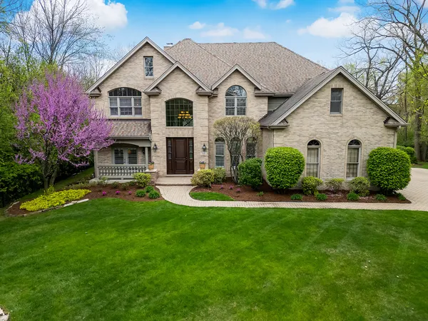 $1,295,000 | 1801 Kelly Court, Darien, IL 60561