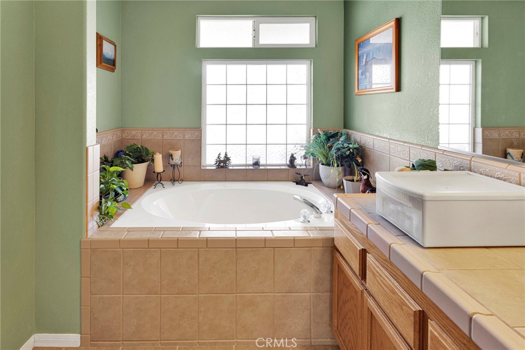 14570 Gayhead Road Apple Valley, CA 92307 - Photo 15 of 54 Gallery Image 15