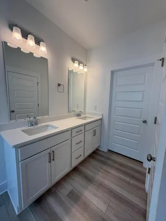 $2,295 | 210 Lyla Lane, Crestview, FL 32539