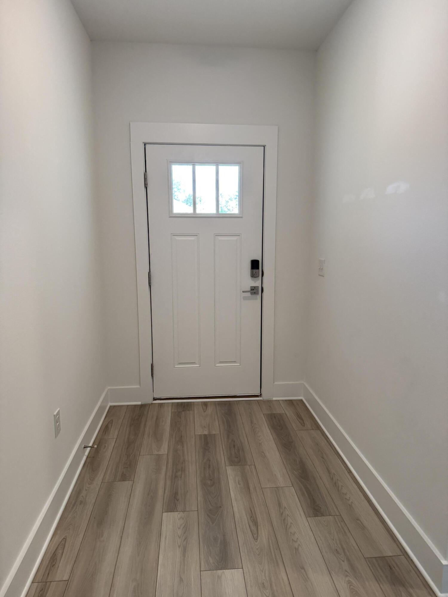 210 Lyla Lane Crestview, FL 32539 - Photo 2 of 28 IMG_2447