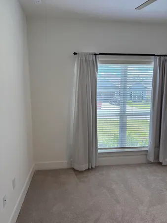 $2,295 | 210 Lyla Lane, Crestview, FL 32539