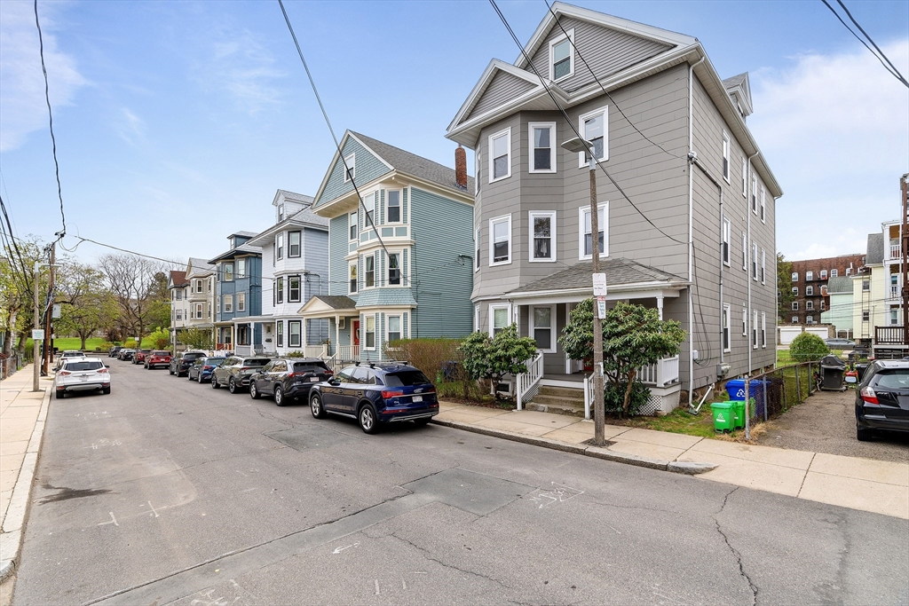 9 Spalding Street, Unit 2 Boston, MA 02130 - Photo 14 of 16