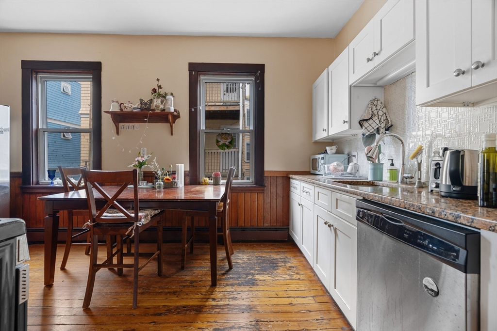 9 Spalding Street, Unit 2 Boston, MA 02130 - Photo 4 of 16