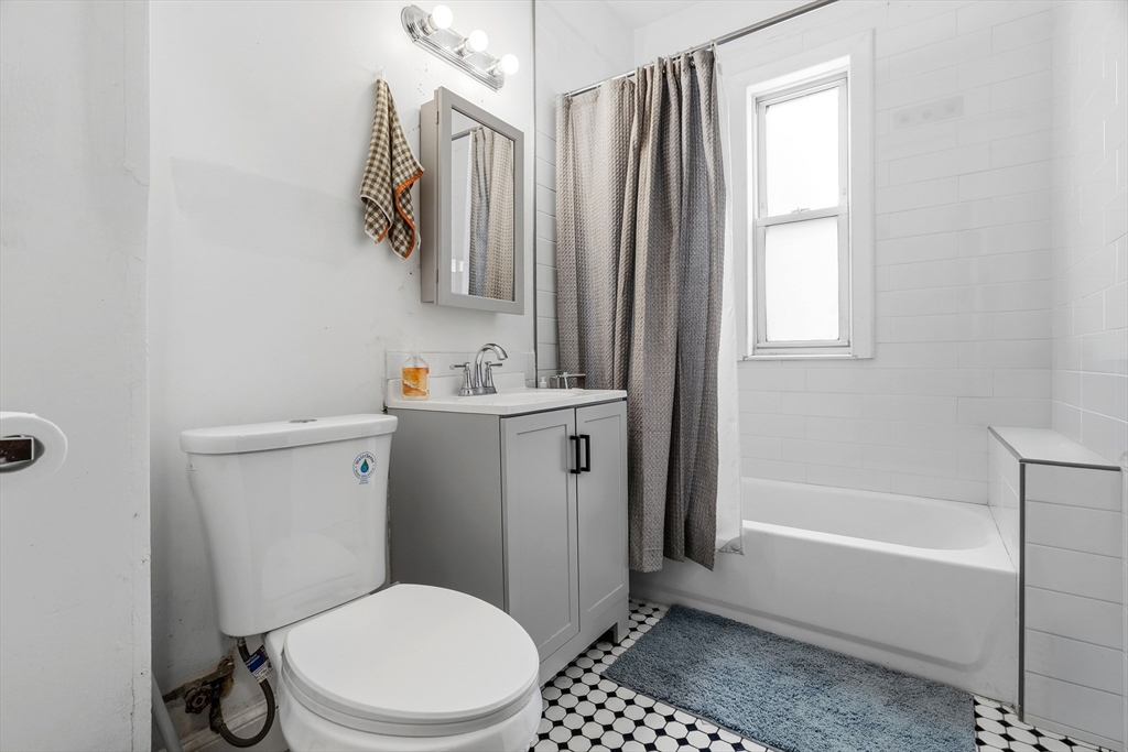 9 Spalding Street, Unit 2 Boston, MA 02130 - Photo 9 of 16
