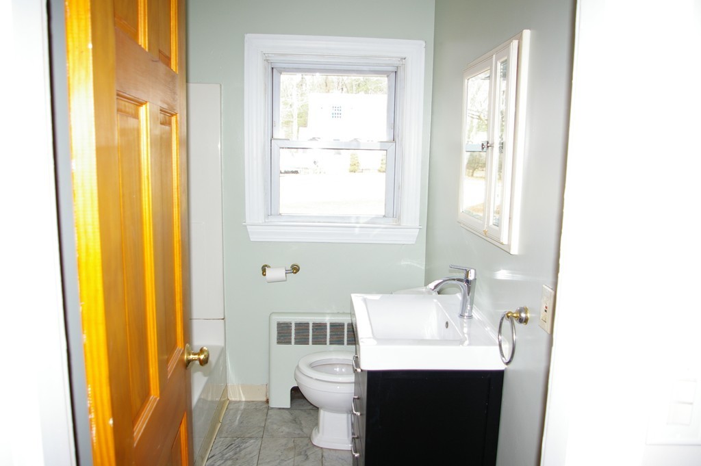 14 Spring Street Holbrook, MA 02343 - Photo 10 of 12 Gallery Image 10