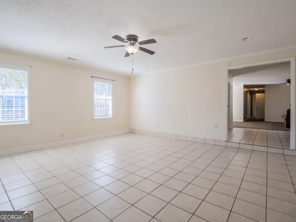 $255,000 | 2554 Winnwood Circle, Valdosta, GA 31601