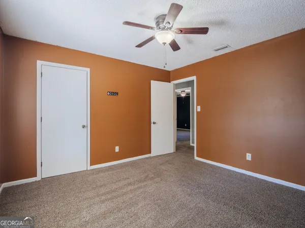 $255,000 | 2554 Winnwood Circle, Valdosta, GA 31601