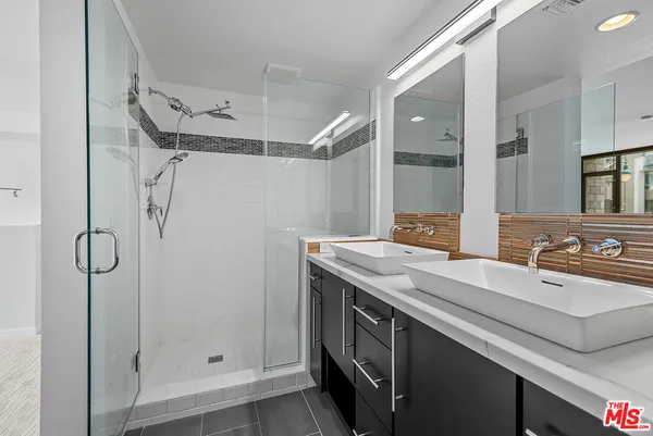 $1,099,000 | 13045 Pacific Promenade, Unit 120, Los Angeles, CA 90094