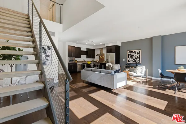 $1,099,000 | 13045 Pacific Promenade, Unit 120, Los Angeles, CA 90094