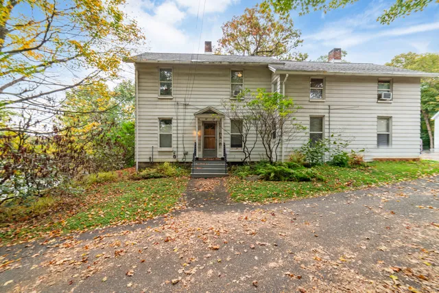 a view of a car garage