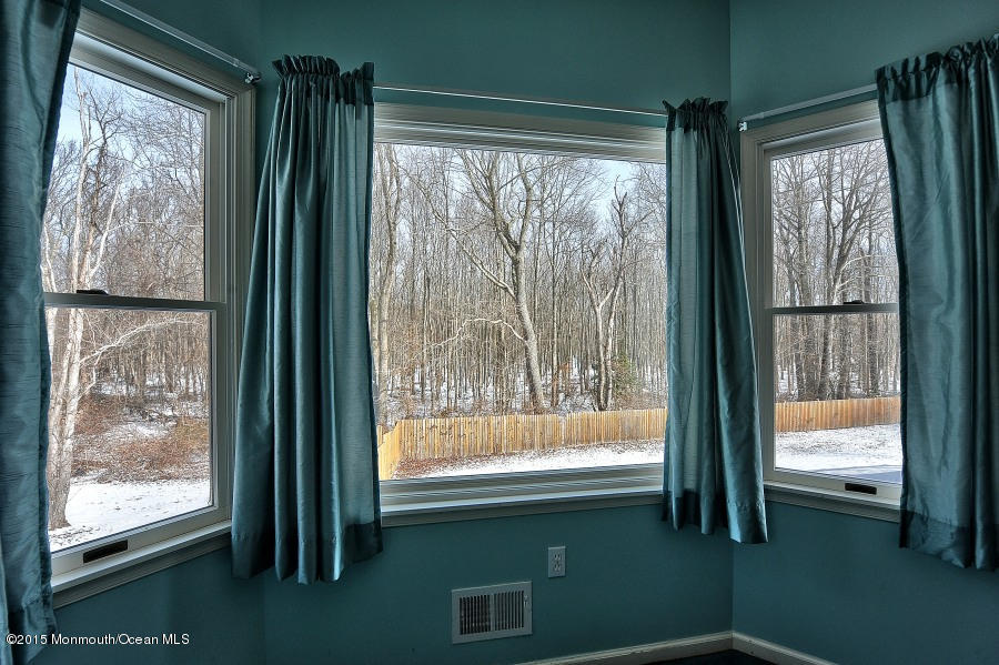 33 Larrison Road Wrightstown, NJ 08562 - Photo 22 of 35