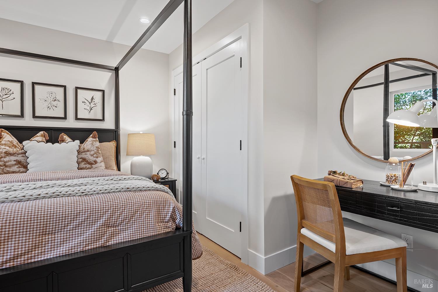 745 Redwood Road San Anselmo, CA 94960 - Photo 31 of 47 a bedroom with a bed and a mirror