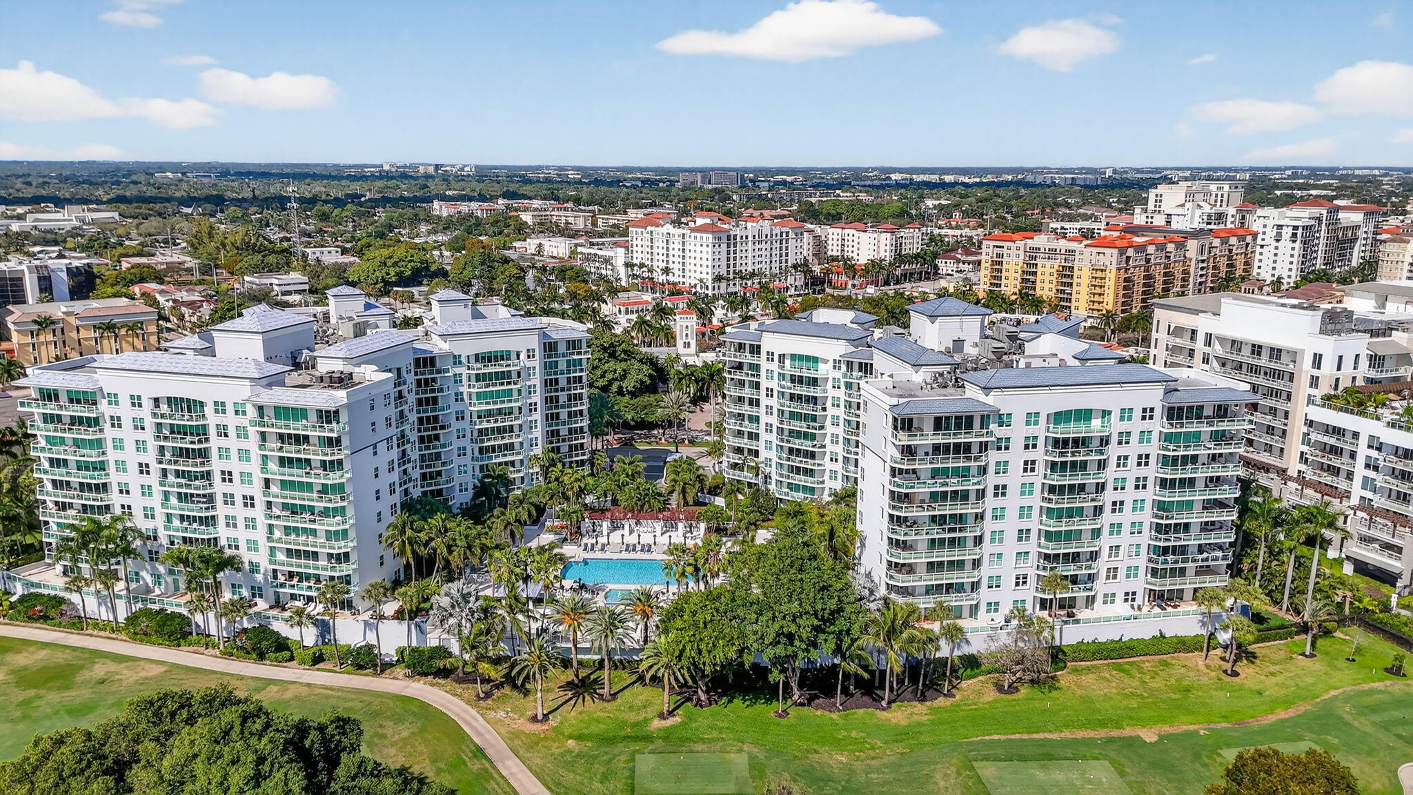 550 Southeast Mizner Boulevard, Unit B307 Boca Raton, FL 33432 - Photo 58 of 82 57-web-or-mls-DJI_20260127005136_0344_D_