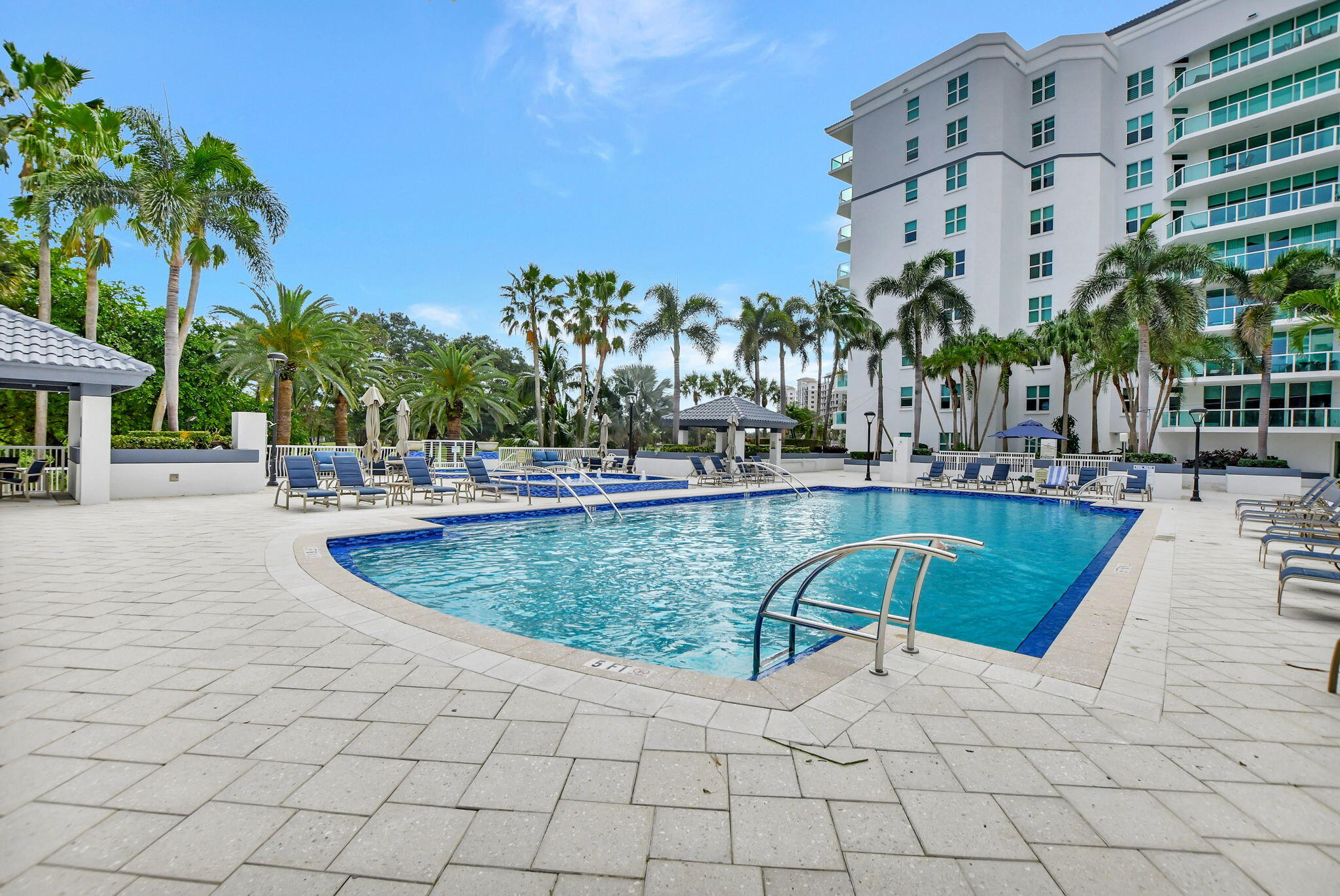 550 Southeast Mizner Boulevard, Unit B307 Boca Raton, FL 33432 - Photo 80 of 82 79-web-or-mls-65_dsc_1311