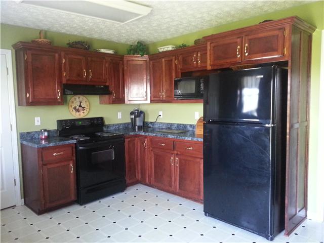 4357 Matthews Road Cedar Hill, TN 37032 - Photo 7 of 12 Gallery Image 7