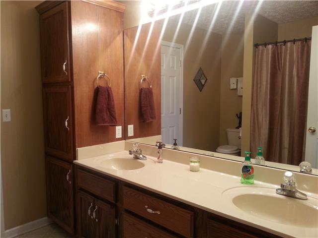 4357 Matthews Road Cedar Hill, TN 37032 - Photo 10 of 12 Gallery Image 10