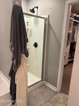 $449,000 | 1177 Raccoon Lane, Piney Flats, TN 37686