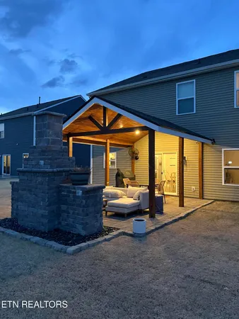 $449,000 | 1177 Raccoon Lane, Piney Flats, TN 37686