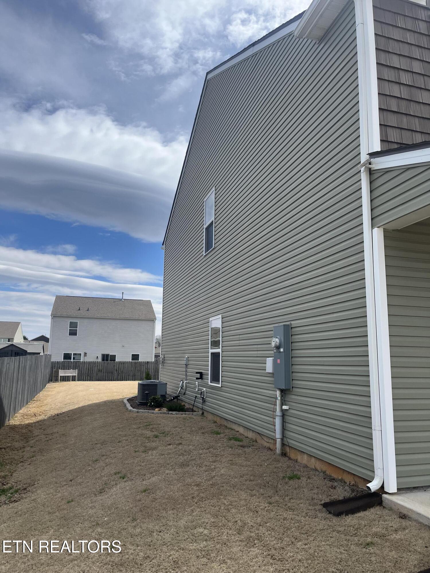 1177 Raccoon Lane Piney Flats, TN 37686 - Photo 31 of 33 IMG_5358