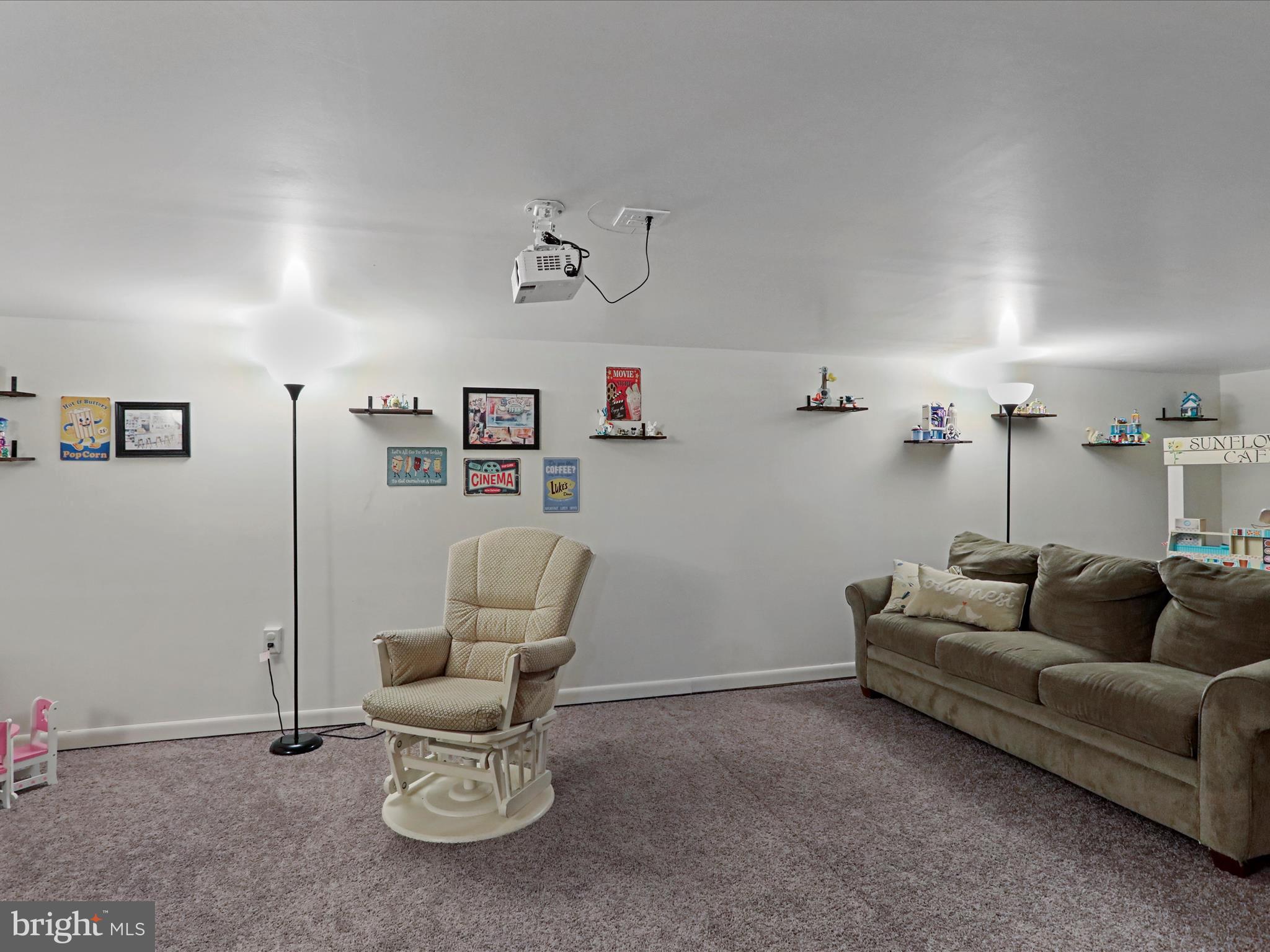 12530 Ashton Road Clear Spring, MD 21722 - Photo 27 of 57 a living room with furniture and a couch