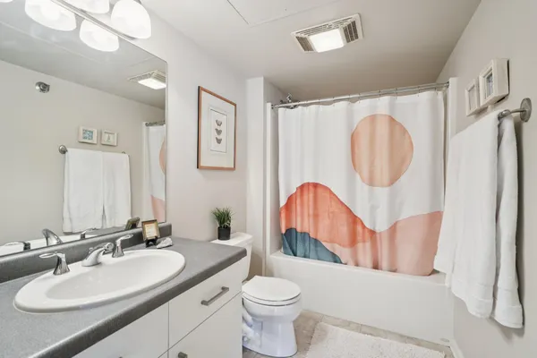 $345,000 | 1924 North Hubbard Street, Unit 417, Milwaukee, WI 53212