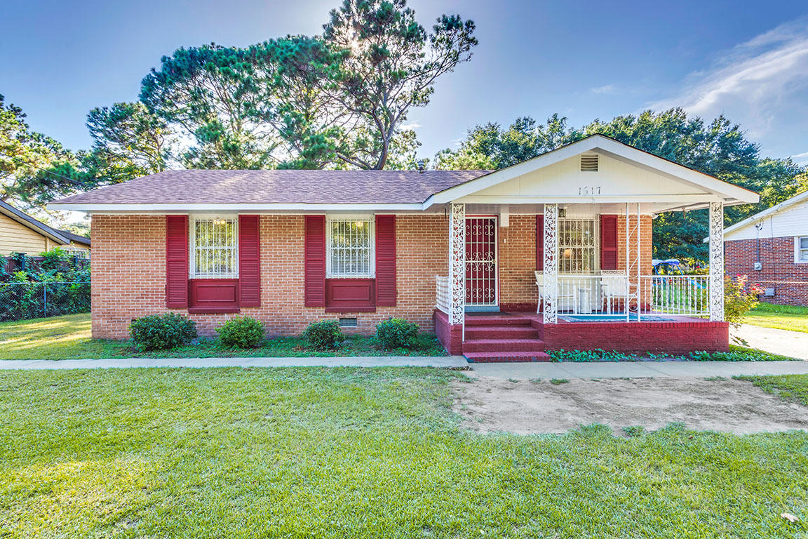 1517 Secessionville Road Charleston, SC 29412 - Photo 1 of 22 1 copy