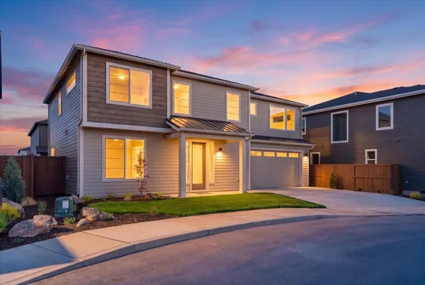 $724,900 | 21424 Southeast Krakatoa Court, Unit LOT 100, Bend, OR 97702